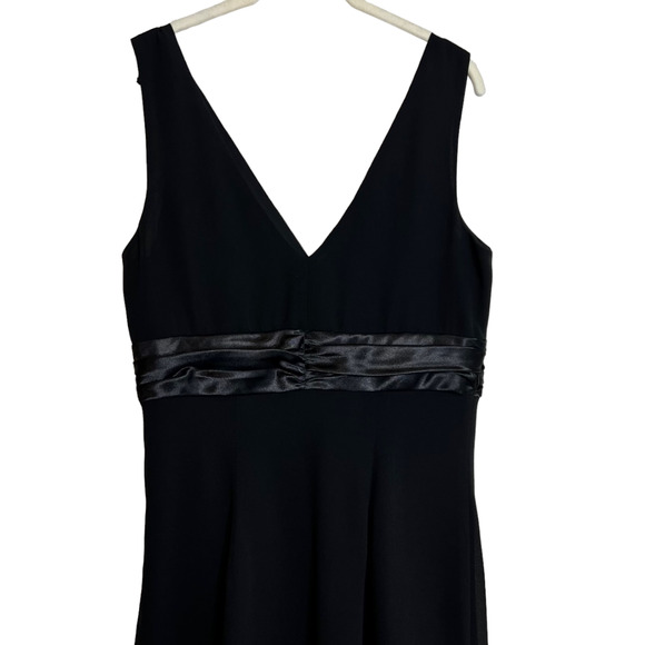 Signature by Robbie Bee Womens Cocktail Dress Sz 8 Black Sleeveless Rhinestones - Picture 5 of 8